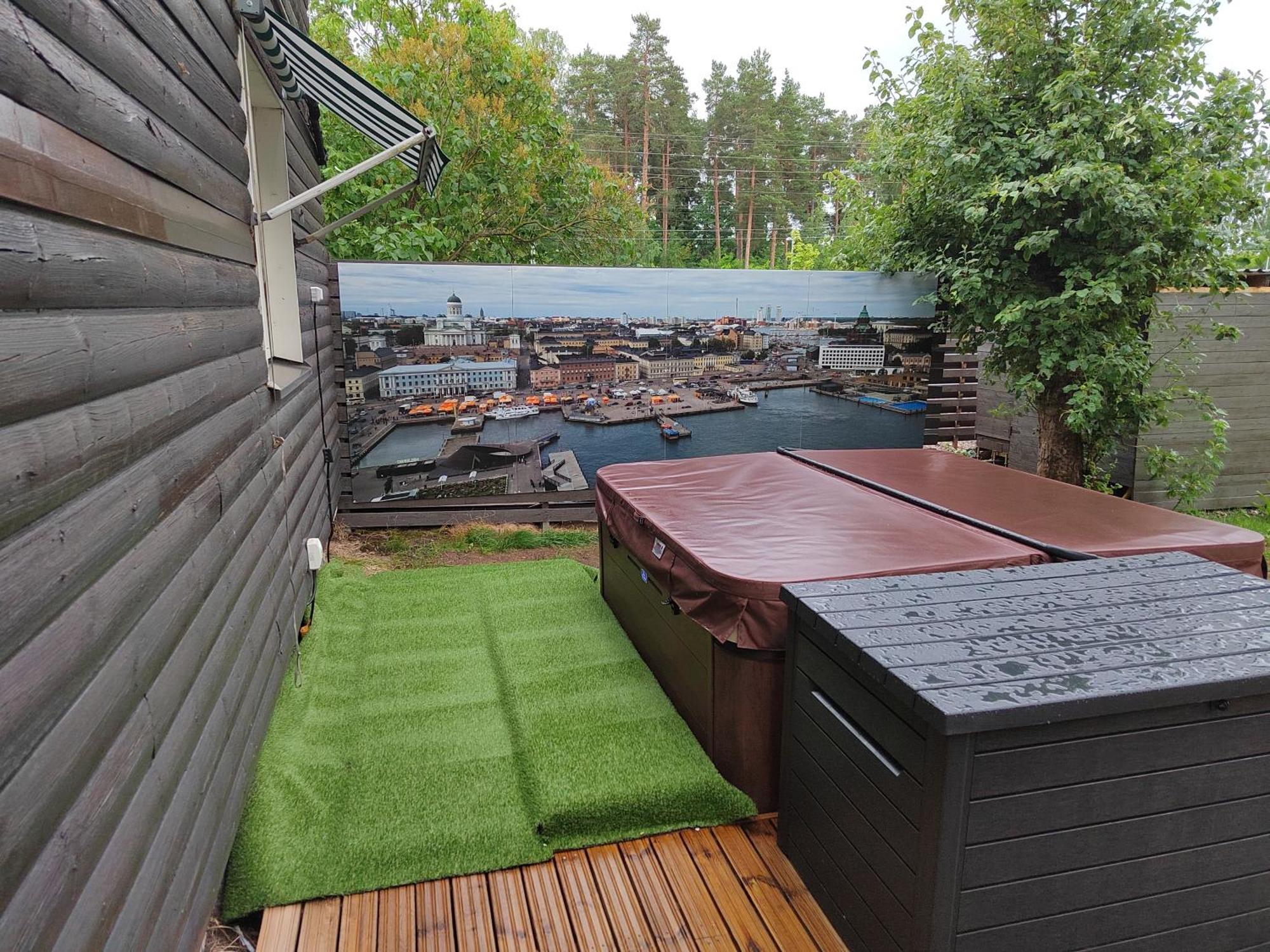 Relax & Recharge - A Unique Suite With A Touch Of Luxury - Hot Tub And Sauna Inspired Decor #Not A Real Sauna# Easy City Access - Direct Train 15 Min To City Helsinki Kültér fotó